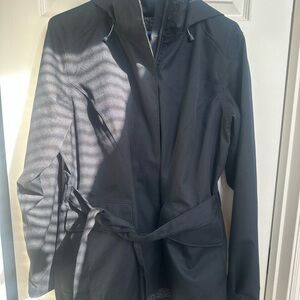 Mountain Hardwear Women's Black Trench Coat